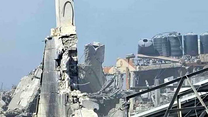 بابا الفاتيكان يعلق على قصف كنيسة دير اللاتين في غزة