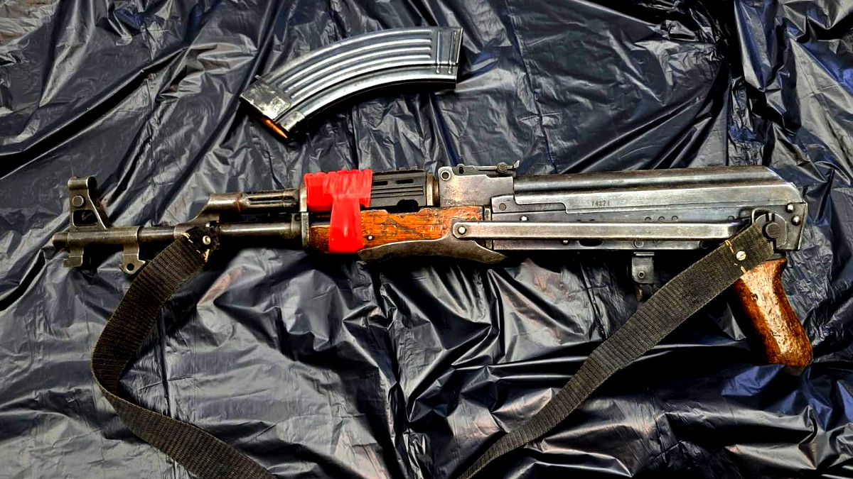 إعتقال شابين من الشمال عادا إلى إسرائيل بعد تواجدهما في سوريا وبحوزتهما كلاشينكوف