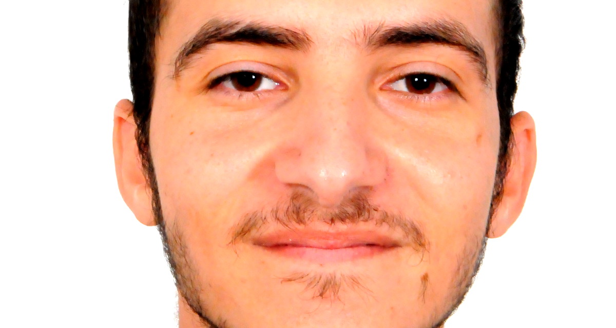 في وداع والدتي، بقلم: محمود خليلية