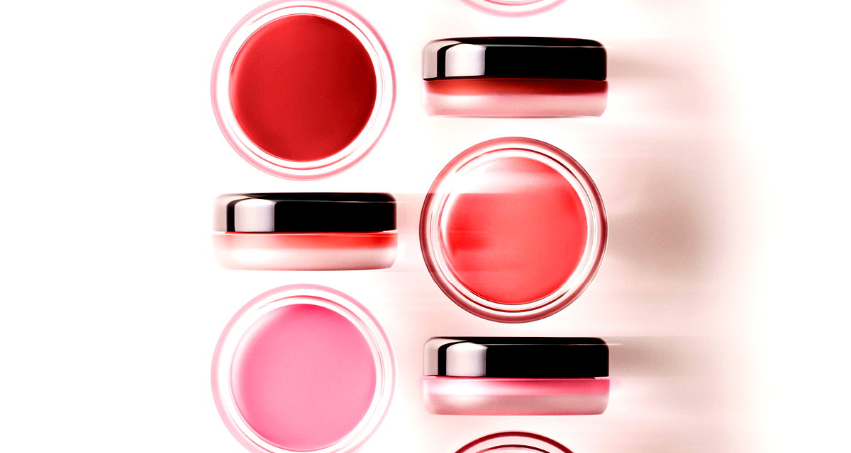 ماركة المكياج الفاخرة والمهنية "بوبي براون" تطلق تركيبة جديدة ومنعشة