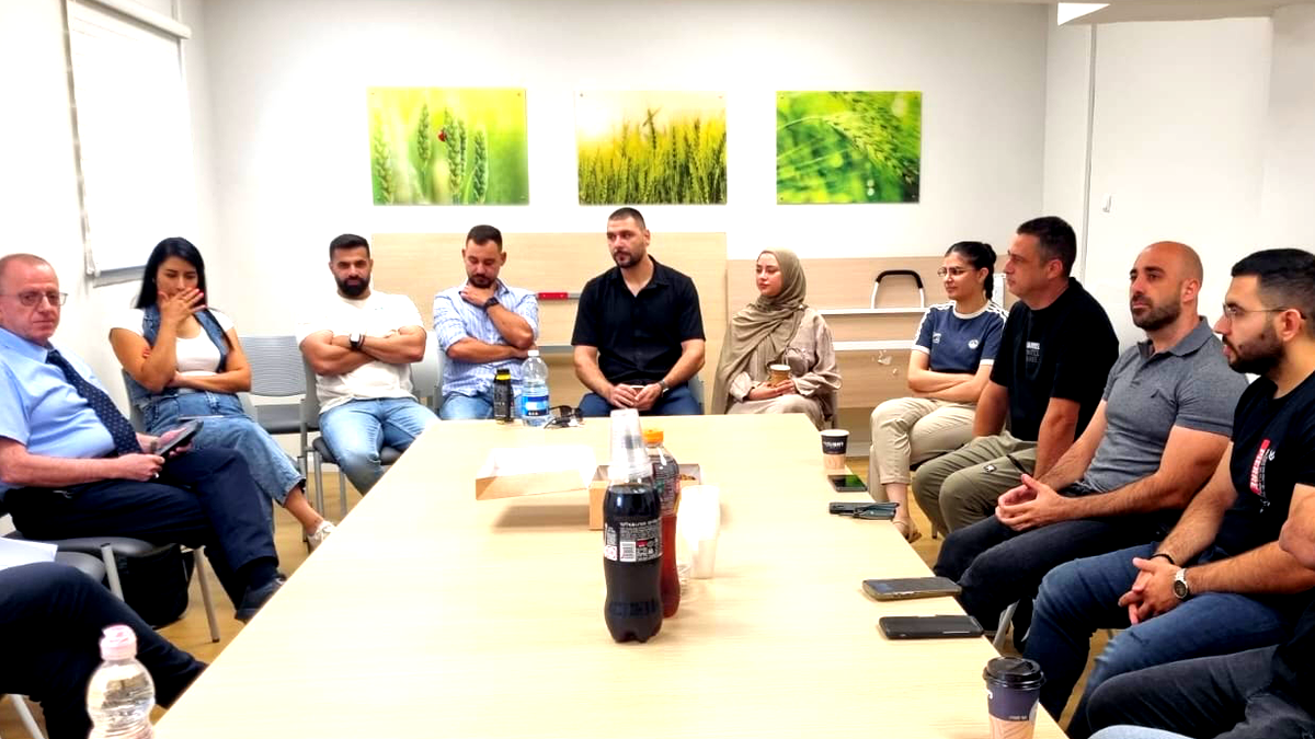 بين الألم والامل”: انطلاق ورشة تمكين وتعزيز الحصانة للأطباء المتخصصين من المجتمع العربي في كلاليت لواء حيفا والجليل الغربي – تخليدًا لذكرى الدكتور عبد الله عوض رحمه الله