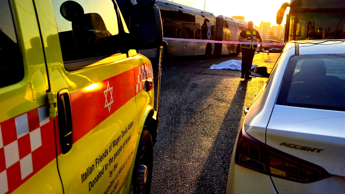 مصرع طفل 4 سنوات دهسته سيارة في منطقة تل عراد في النقب 