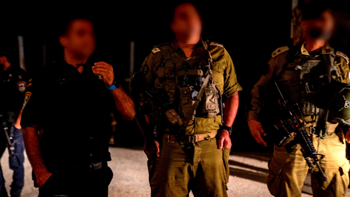 الجيش الإسرائيلي: نعمل على إعادة المدنيين الذين عبروا الحدود إلى سوريا بأمان