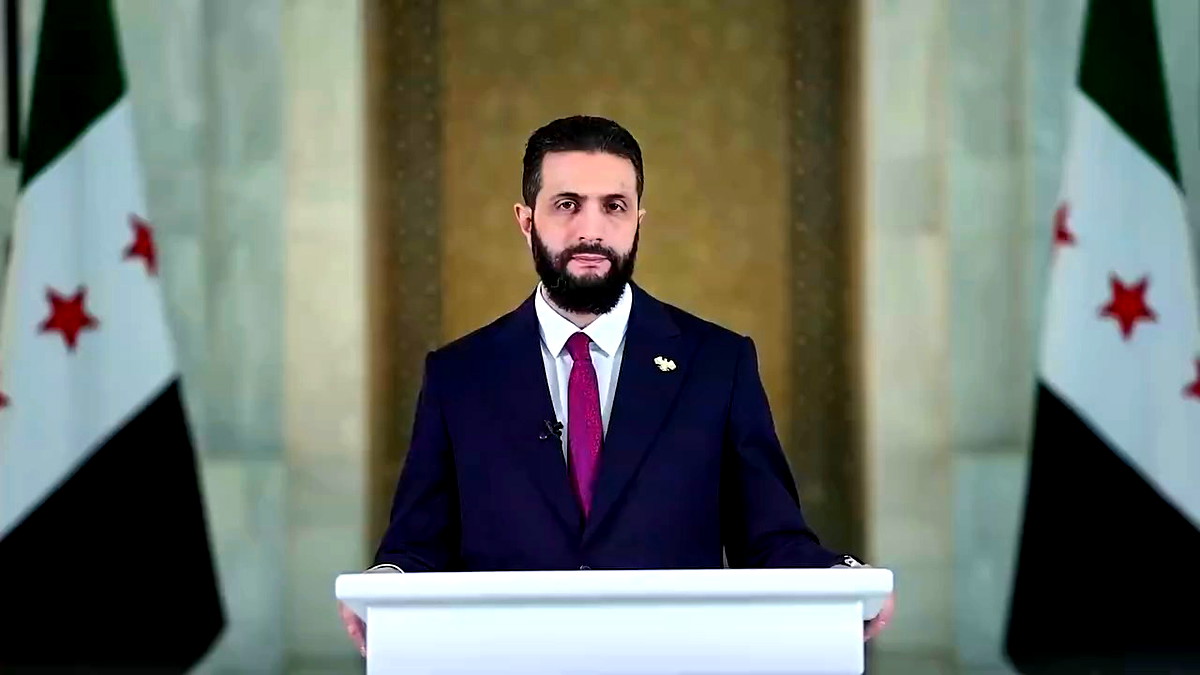 الرئيس السوري أحمد الشرع: لا يجوز أن نحاكم الطائفة الدرزية الكريمة بأكملها على أفعال قلة قليلة