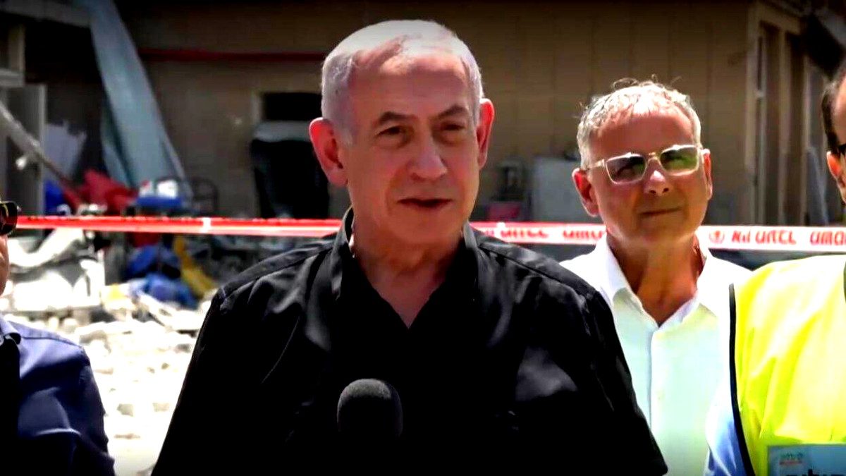 إصابة نتنياهو بالتهاب معوي بعد أكله طعاما فاسداً