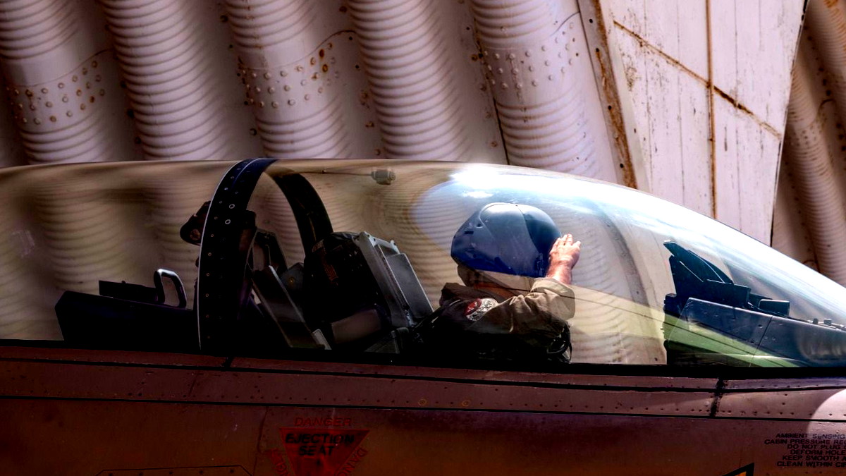 الجيش الإيراني: أنظمتنا الدفاعية أحبطت خطط اسرائيل وواشنطن متورطة في العدوان