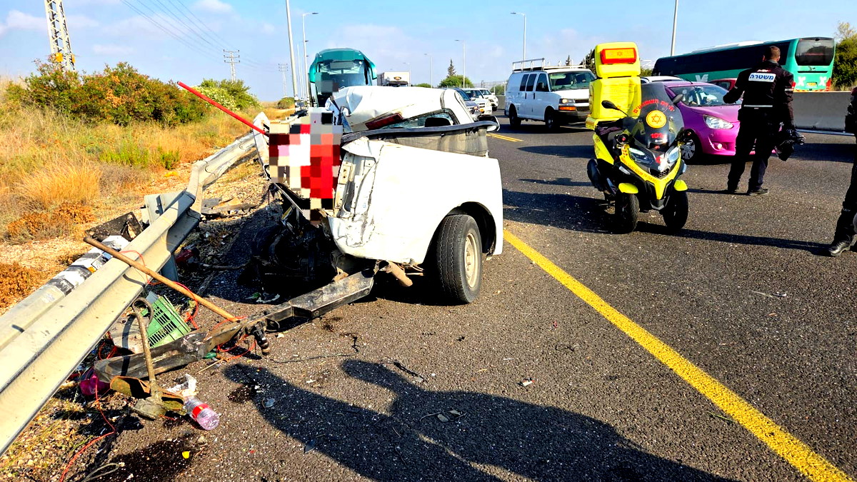 إصابة شخصين أحدهما بحالة خطيرة جراء حادث طرق على شارع 1