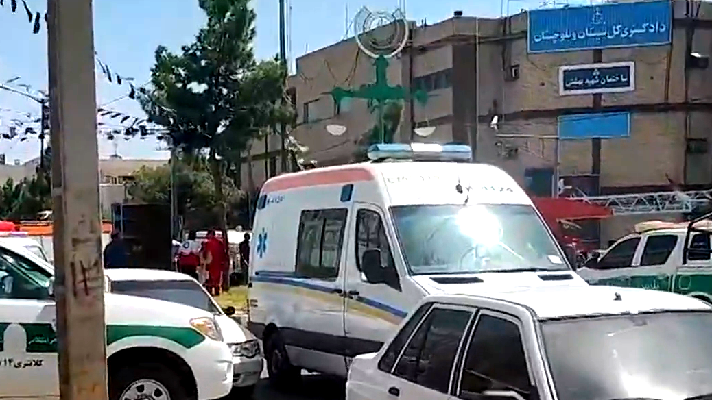 هجوم مسلح على مجمع قضائي جنوب إيران يسفر عن 6 قتلى و20 جريحًا وجيش العدل يتبنى العملية