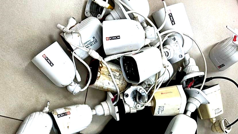 الفريديس: الشرطة تفكك كاميرات مراقبة غير قانونية