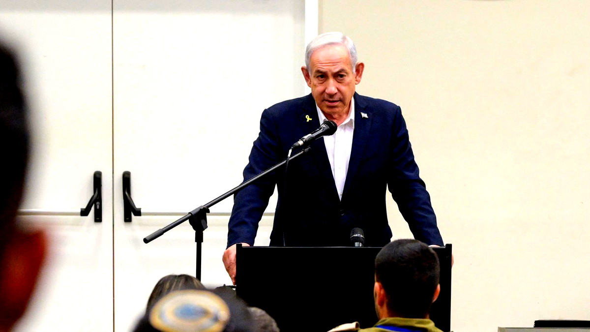 نتنياهو خلال زيارة لجهاز الاستخبارات: نواصل العمل على القضاء على حماس وإعادة المختطفين