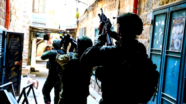 مصادر فلسطينية: ارتقاء شابين في الخليل.. أحدهما برصاص الجيش الإسرائيلي والآخر برصاص مستوطن