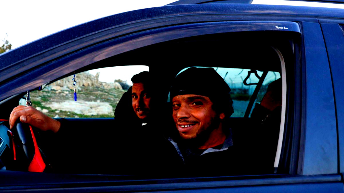 النائب عوفر كسيف يطالب المستشارة القضائية للحكومة بفتح تحقيق فوري في جريمة قتل عودة الهذالين في مسافر يطا على يد مستوطن معروف للسلطات الدولية!