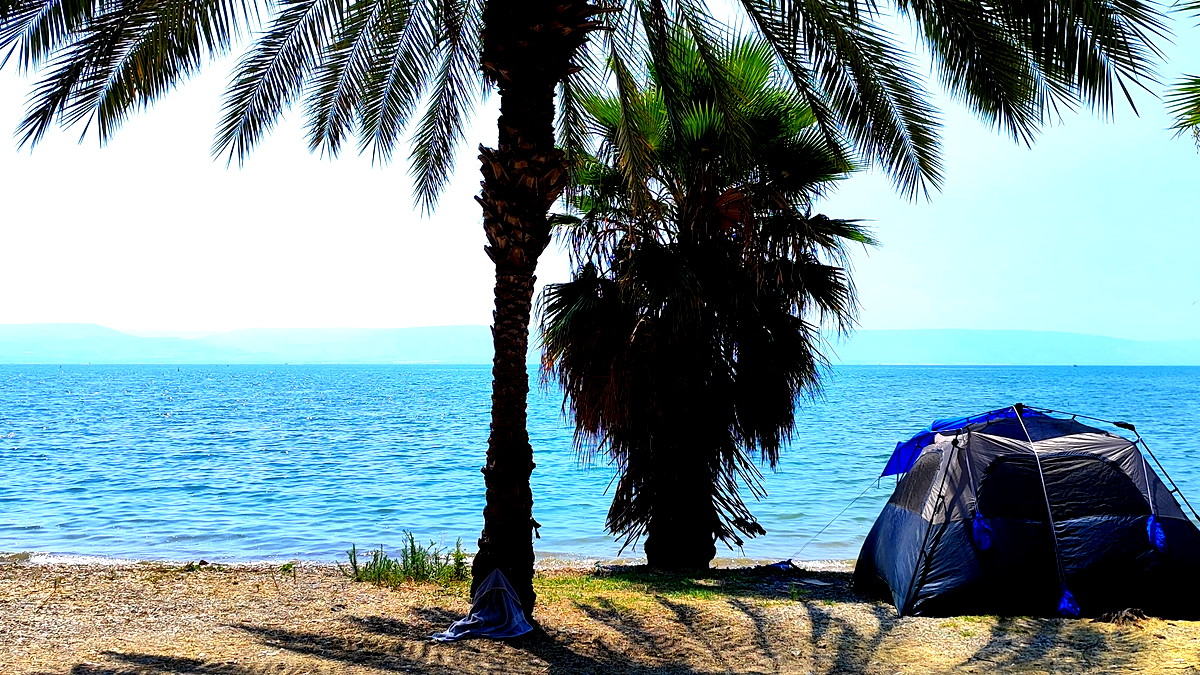 حالة الطّقس: أجواء صيفيّة شديدة الحرارة وجافة... يطرأ انخفاض طفيف على الدّرجات