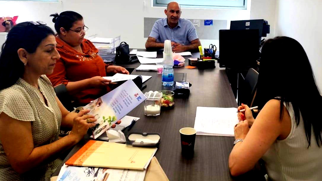 تحذير من أزمة ثقة| مركز مساواة يفتح ملف التمييز في التشغيل بالمدن المختلطة... تمثيل العرب في أدنى مستوياته