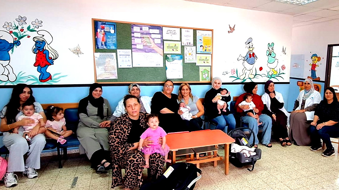 بلدية كفر قرع: تطلق برنامجًا رياديًا لدمج طواقم مهنية في مركز الأم والاسرة.