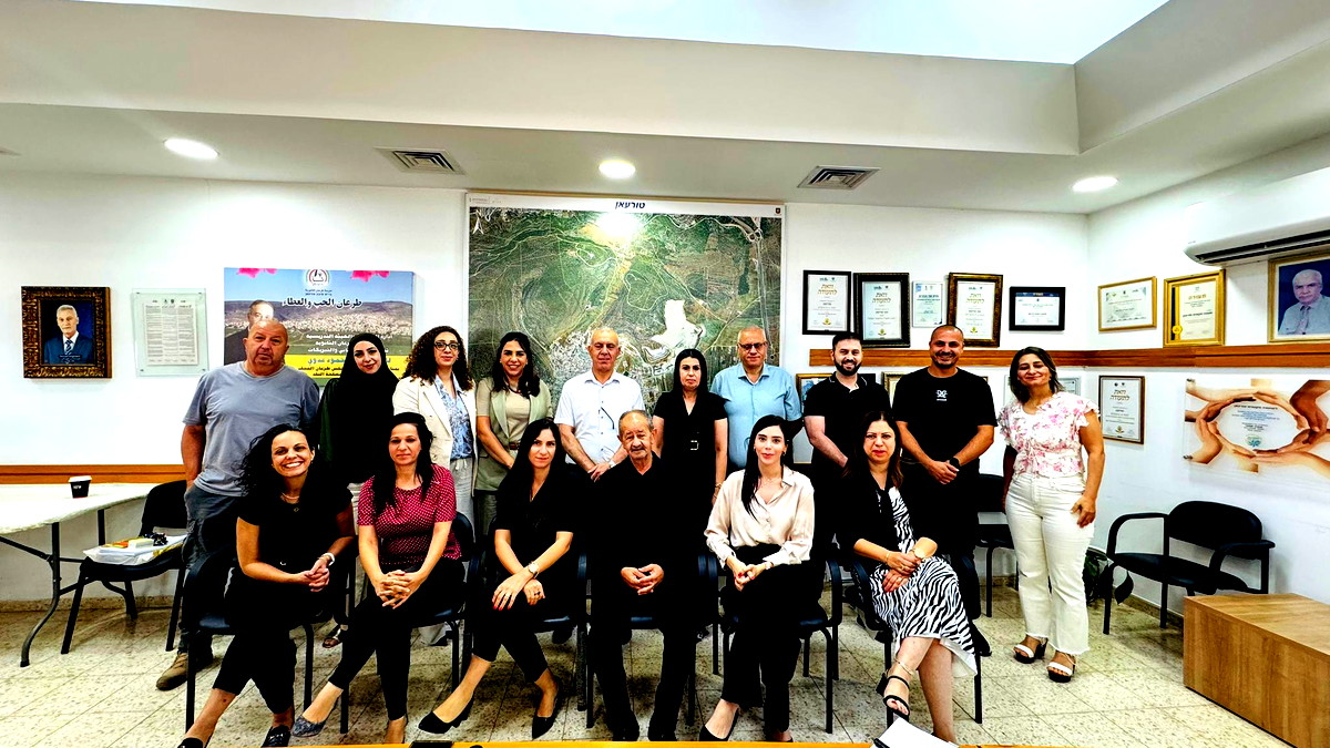 إيتاخ مَعَكِ – حقوقيّات من أجل العدالة الاجتماعيّة ومركز أدڤا وشتيل انطلقوا في دفع سيرورة تذويت التفكير الجندري في طرعان