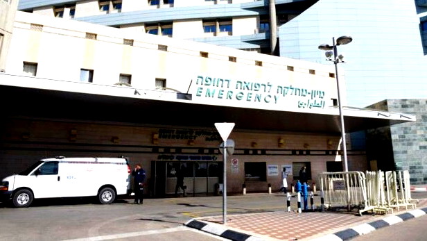 إصابة فتى (12 عامًا) بجراح متوسطة إثر تعرضه للدهس في شقيب السلام