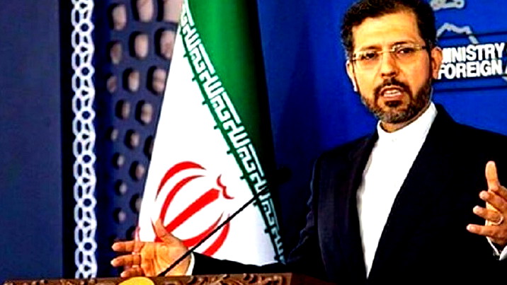 ايران: سنتفاوض مع الولايات المتحدة والسلاح بيدنا