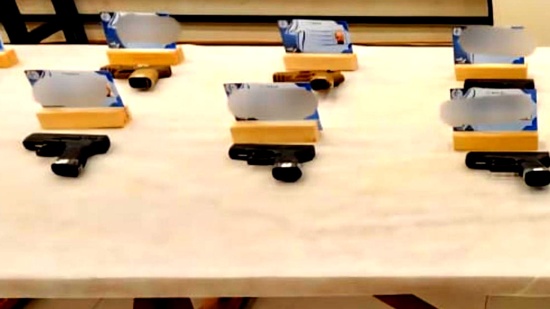 لوائح اتهام ضد 40 متهمًا في قضية "العميل النبيل" بتهم الاتجار بالأسلحة والمخدرات الخطرة‎