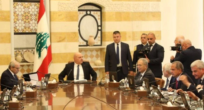 وزير العدل اللبناني: انطلاق خطة حصر السلاح بيد الدول ضمن جدول زمني