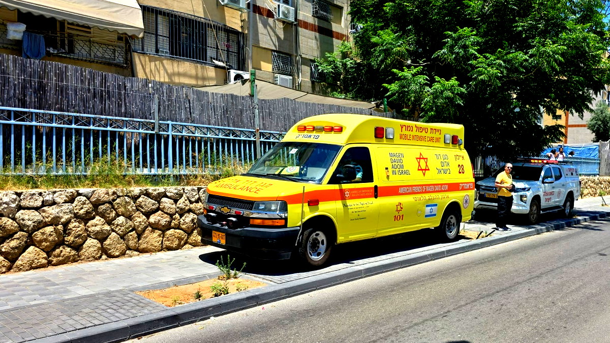 إصابة متوسطة لرضيع (عام) إثر سقوطه من ارتفاع متر في منزل ببلدة اكسال