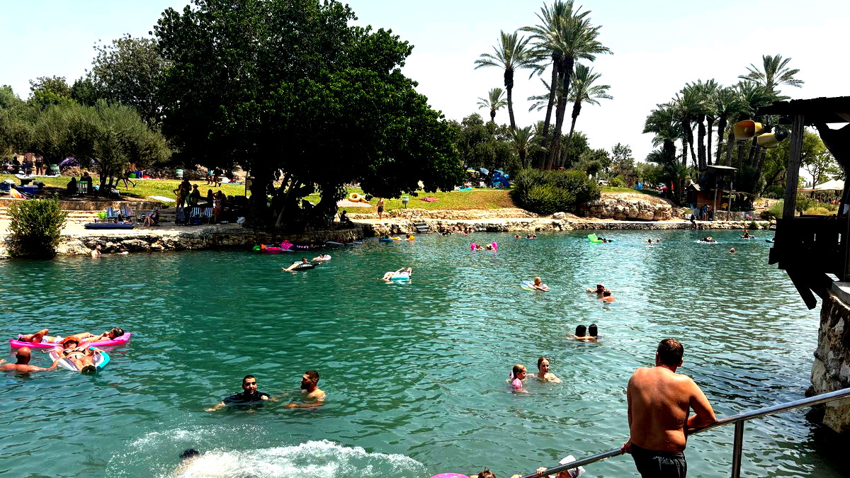  50 درجة مئوية في غور الأردن و49 في بحيرة طبريا  و40 درجة مئوية في القدس , موجة الحر ستبلغ ذروتها يوم الأربعاء