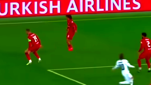 نادي ليفربول غير مستعد لبيع الإيطالي فيديريكو كييزا ما لم ينجح في التعاقد مع مهاجم آخر