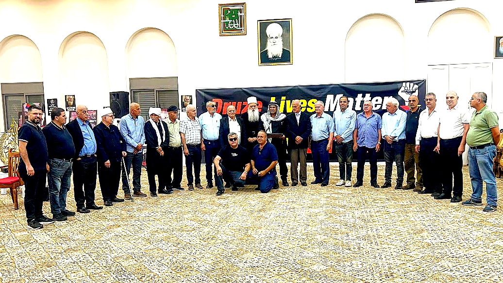 بمبادرة من الشيخ أكرم سواعد "أبو جواد"... وفد من المجتمع العربي يزور الشيخ موفق طريف لتعزيز السلام والتعايش