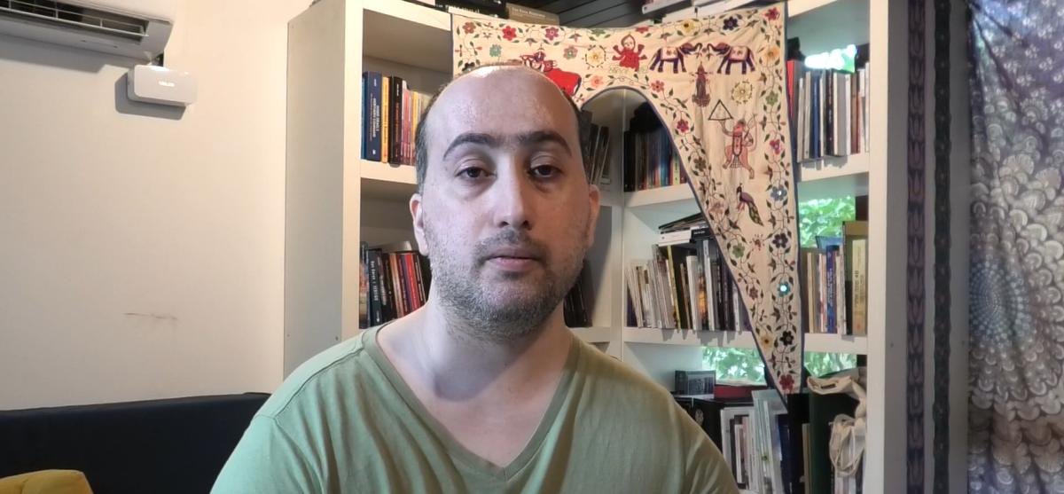 حينما يحتلك الحزن لا يلبث الا ان يستوطنك المرض: وقفة مع كتاب &quot;مستوطن في رأسي&quot; للكاتب محمد سليم يوسف 