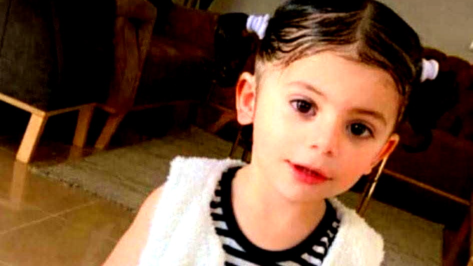 فاجعة عرعرة النقب: مصرع الطفلة سهراب الحروب (4 سنوات) من جنوب الخليل بعد نسيانها داخل مركبة