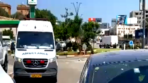 كفر قرع: إصابة عامل بجراح خطيرة جرّاء تعرضه لصعقة كهربائية خلال عمله بورشة بناء