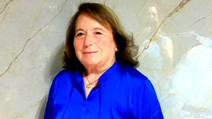 موشحات عيد رقاد السيدة العذراء وانتقالها بالجسد والروح الى السماء في 15 آب  