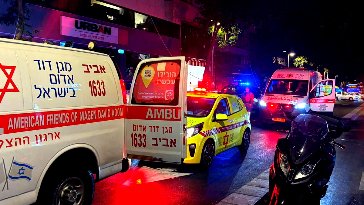 تل أبيب: إصابة شاب (20 عامًا) بجروح حرجة إثر إطلاق نار في شارع هرتسل