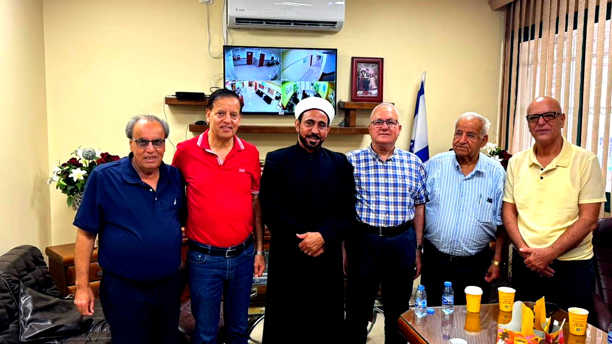 وفد في زيارة إلى المركز الأكاديمي – كلية سخنين: قصة تميّز وعطاء