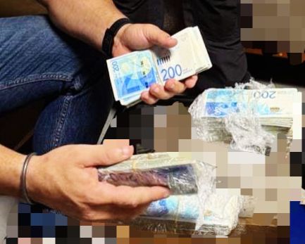 اعتقال شاب (35 عامًا) من طمرة بشبهة حيازة سلاح ومبلغ مالي يقدّر بـ 160،000 شاقل وآلاف الدولارات