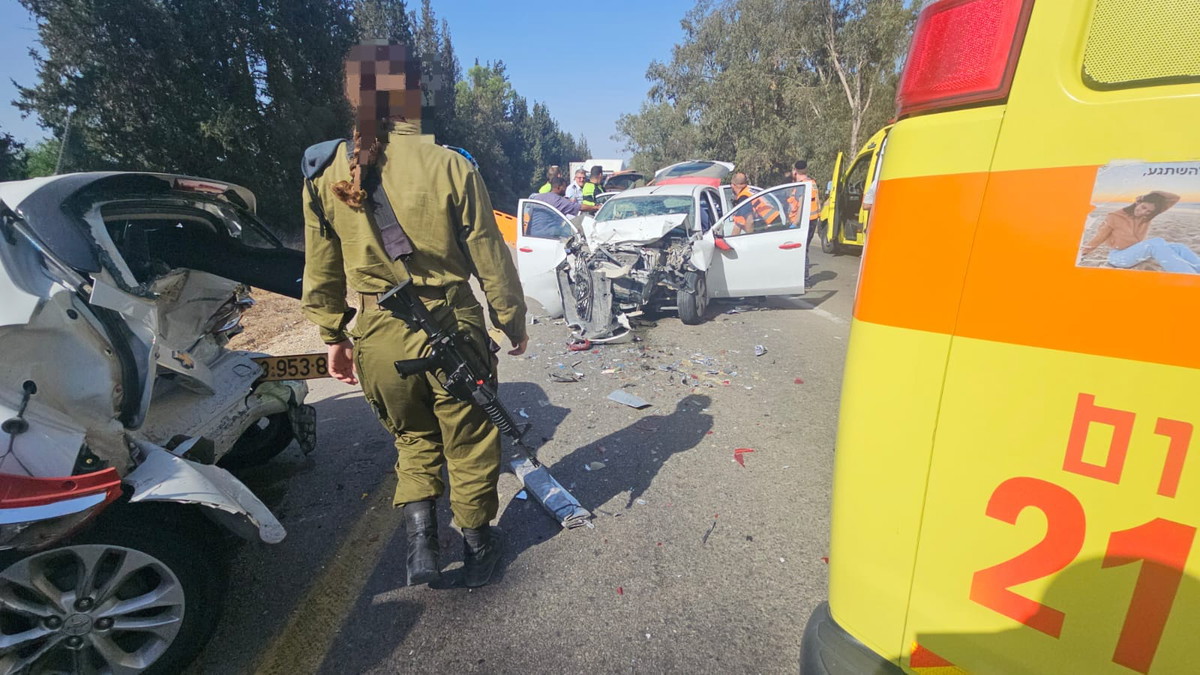 إصابة حرجة وأربع إصابات ما بين متوسطة وطفيفة في حادث خطير على شارع 232 في الجنوب 