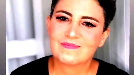 يا أبيض يا أسود