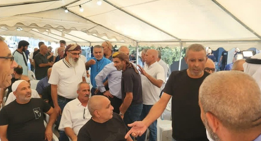 عقد راية الصلح بين عائلتي أبو غانم وشعبان من اللد بعد نزاع راح ضحيته 6 شبان