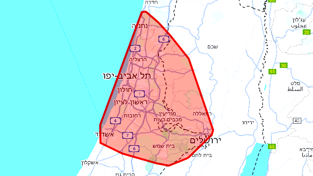 إطلاق صاروخ من اليمن باتجاه البلاد.. سقوط شظايا وإصابة مبنى قرب اللد