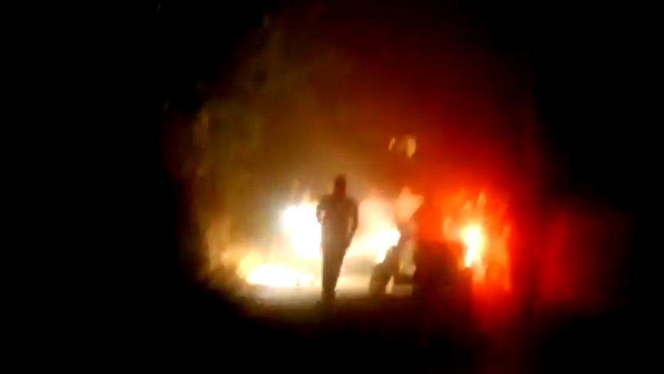 غارة تستهدف بلدة ديركيفا جنوب لبنان والجيش الإسرائيلي يعلن مهاجمة مخزن أسلحة لحزب الله