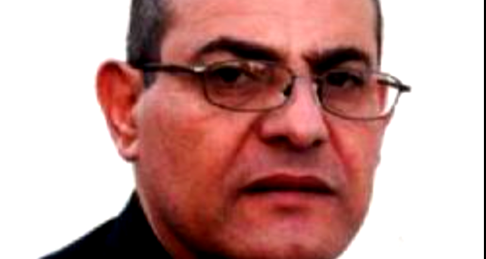 تراجع الأدب العربي في مطلع القرن الحادي والعشرين: بين الواقع والتحديات