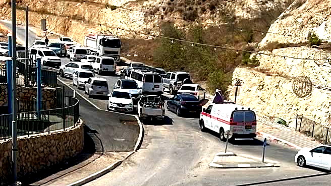 إصابة شابين أحدهما (28 عامًا) بحالة متوسّطة من جرّاء تعرّضهما لإطلاق نار في بلدة دبورية