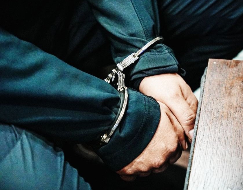 طلب من الضّحية دفع 150 ألف شاقل! تقديم لائحة اتّهام بحقّ شاب (24 عامًا) من طمرة بالابتزاز والتّهديد