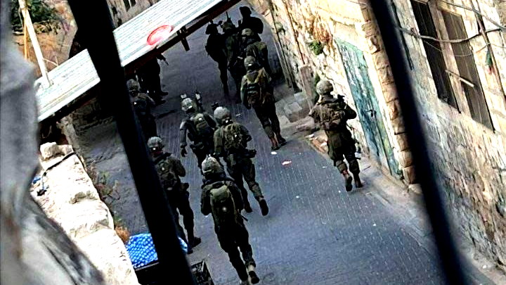 مصادر فلسطينية: الجيش الإسرائيلي يشن حملة اقتحامات واسعة في الضفة الغربية