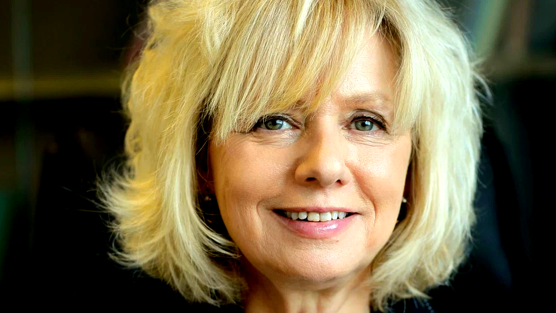 المستشارة القضائية للحكومة تطالب بمنع سفر الحريديم المتهربين من الخدمة العسكرية