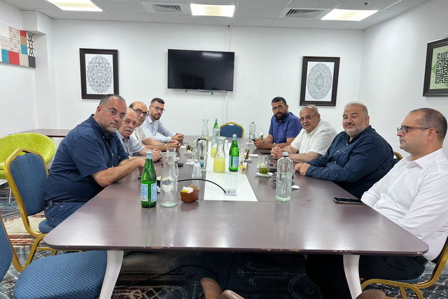 الجبهة والعربية للتغيير: الجلسة تمحورت حول خارطة الطريق التي قدمناها لتشكيل القائمة المشتركة وننتظر الرد المكتوب عليها