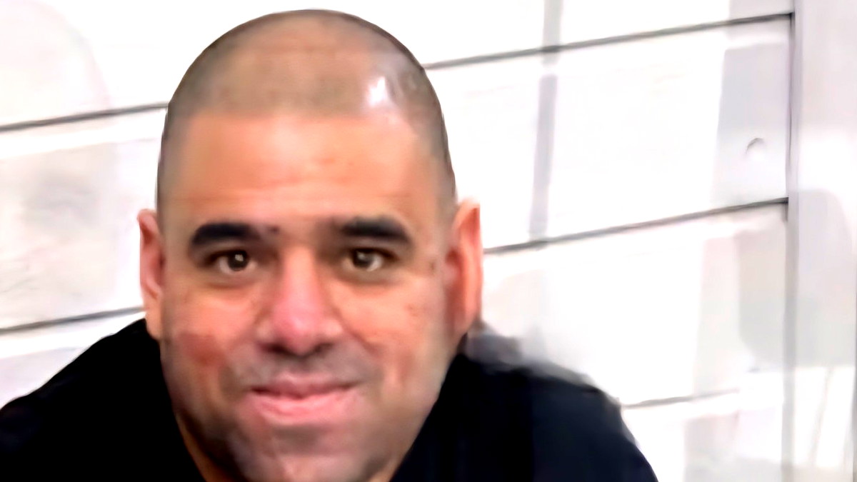 شقيقه محمد قتل قبل 3 اشهر: مقتل الشاب رائد سكحفي (41 عامًا) اثر تعرضه لاطلاق نار