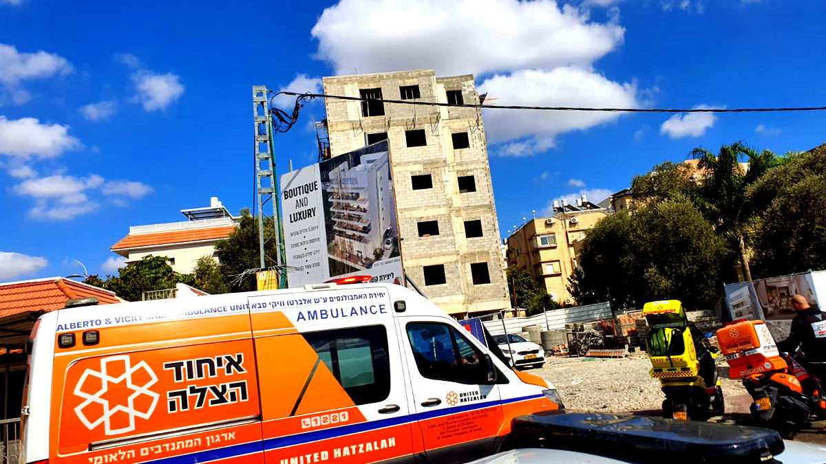  كريات آتا: عامل (25 عامًا) سقط من ارتفاع في ورشة بناء  – حالته خطيرة