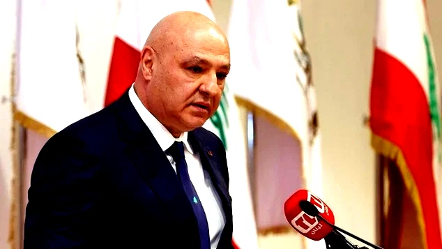 لبنان: الرئيس عون يدين الاعتداء الإسرائيلي على قوات "اليونيفيل" قرب مروحين