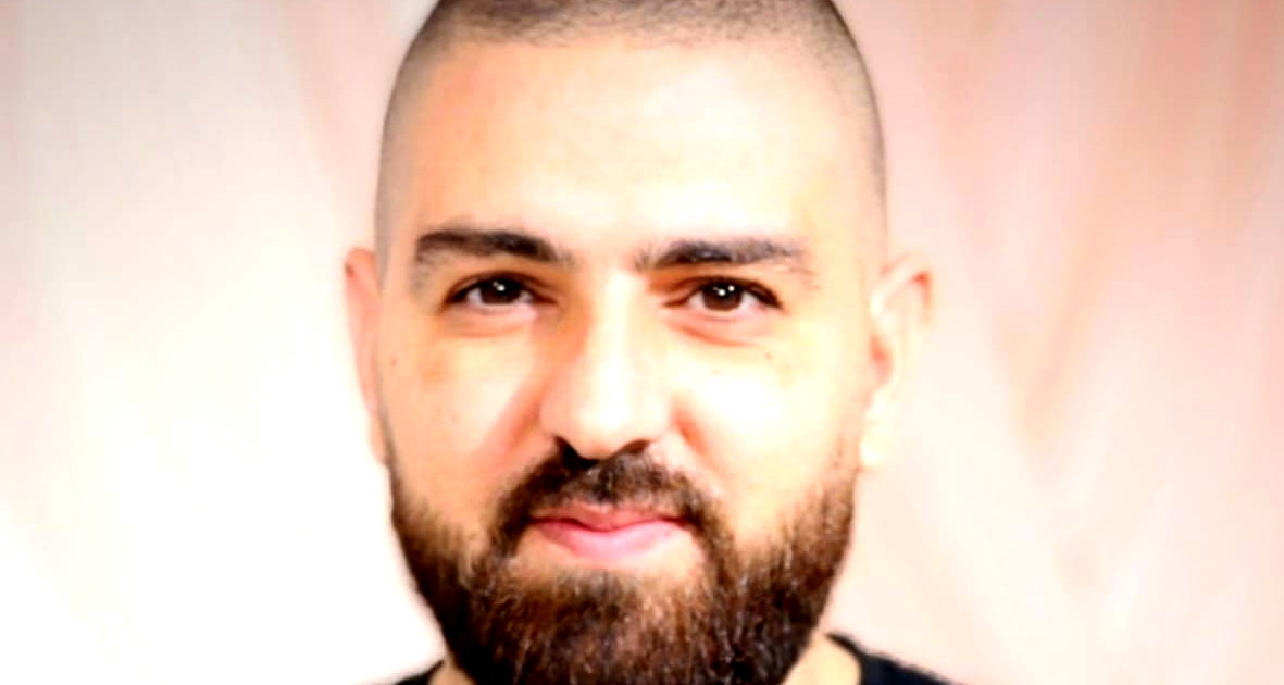 هل تُدير المصلحة… أم هي تُديرك؟ 